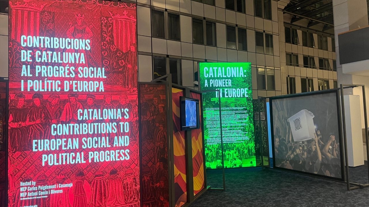 L'exposició sobre Catalunya a Brussel·les / Twitter