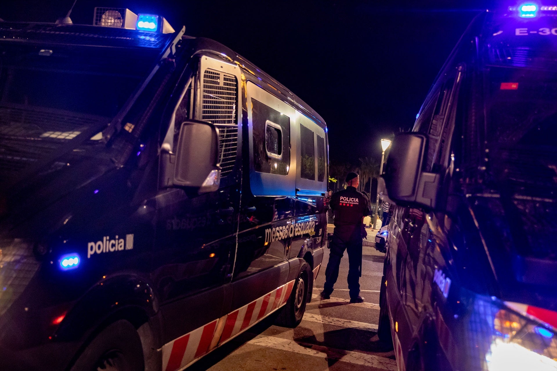 Agents dels Mossos d'Esquadra participen en un dispositiu especial de seguretat a Barcelona / Europa Press