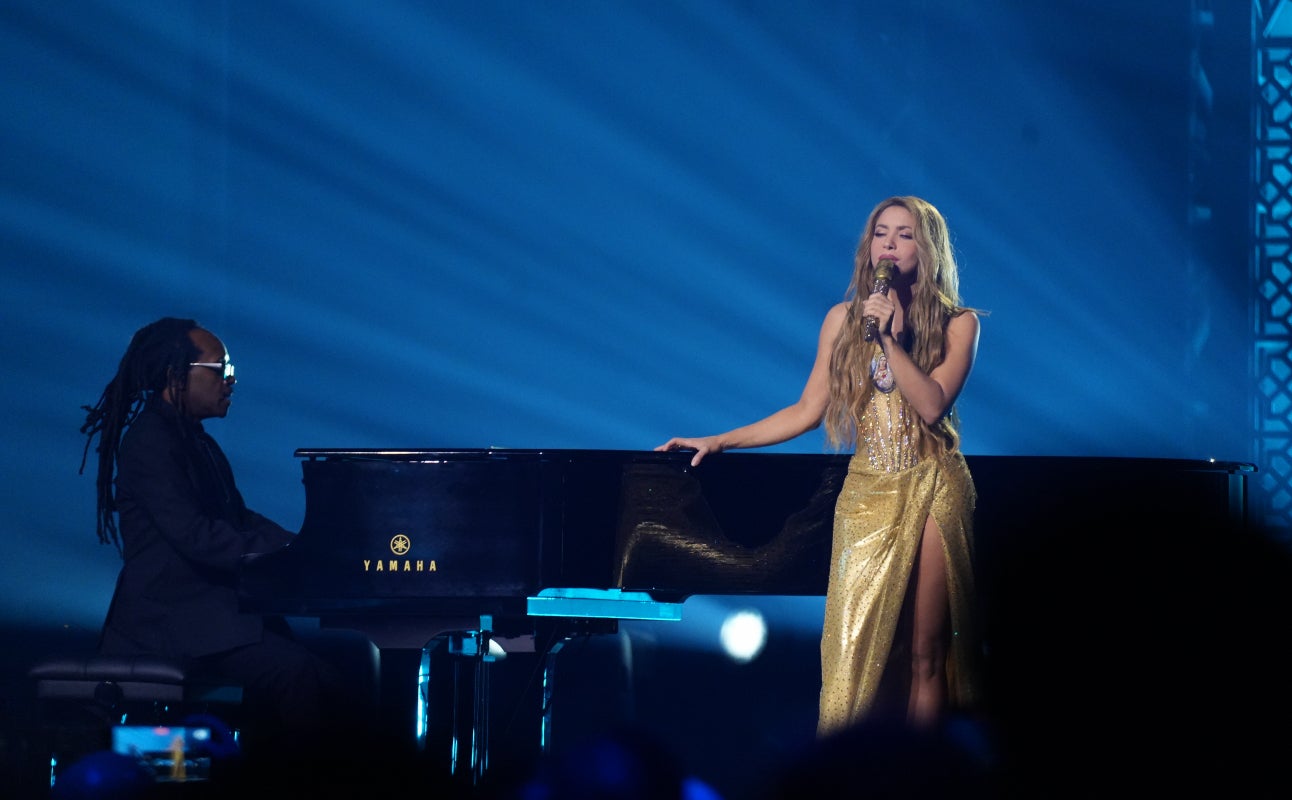 Actuació tierna de Shakira a los Grammy - Europa Press