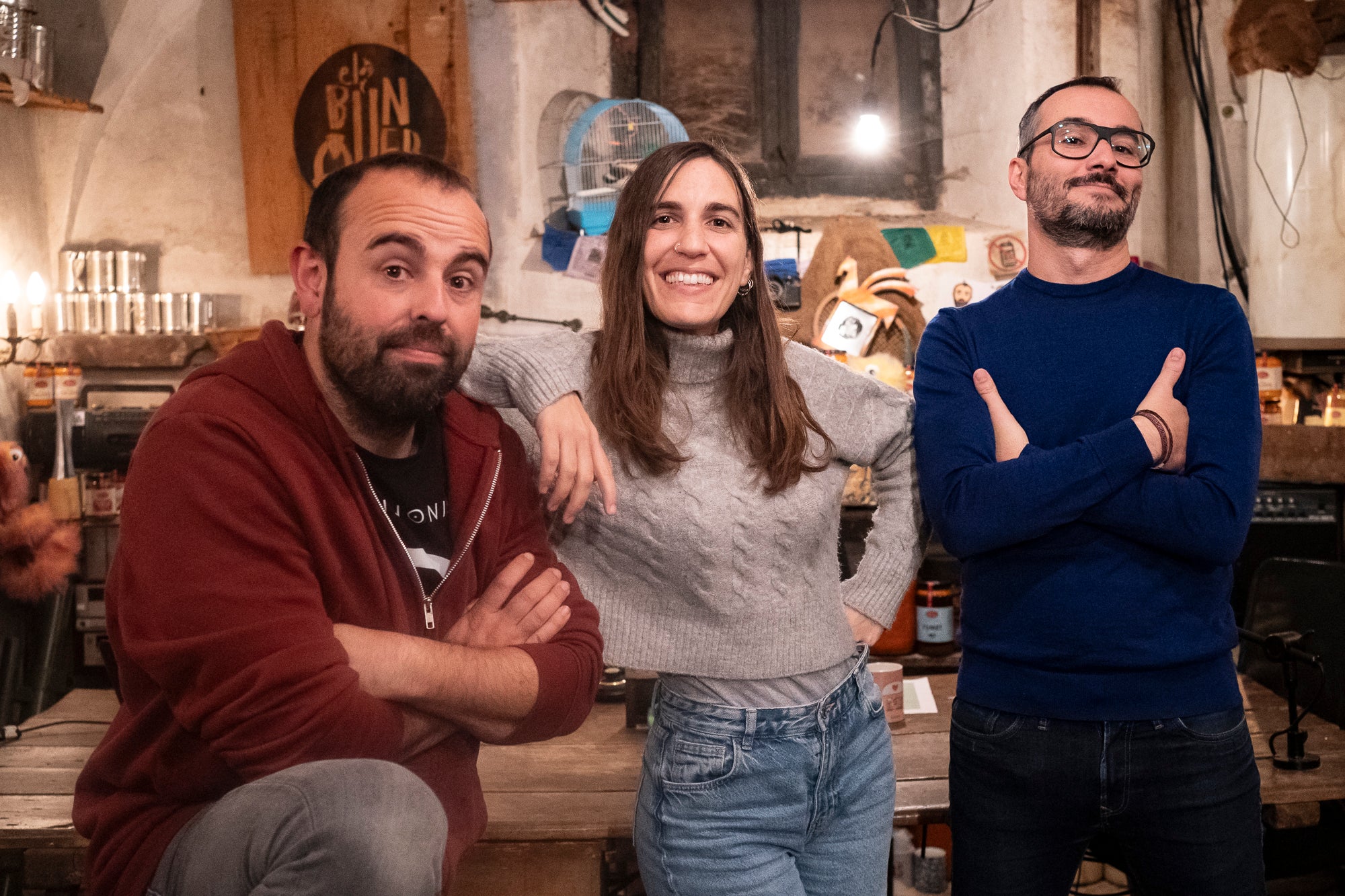 'El búnquer' cambia de horario en Catalunya Ràdio y Jair Domínguez explota - Mireia Comas