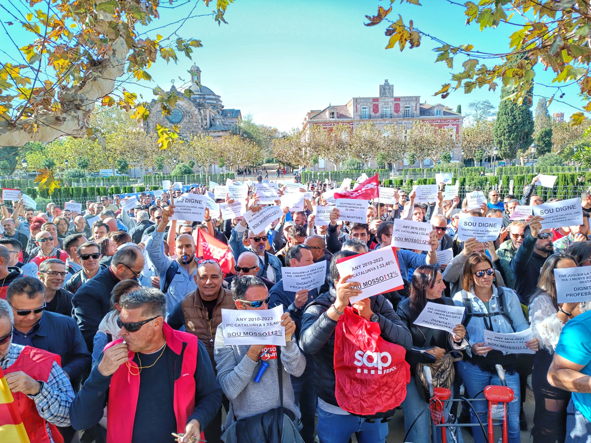 Una imatge de la protesta del sindicat SME-SAP Fepol davant del Parlament/SAP