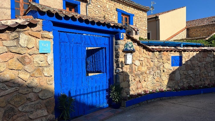 La 'Casa Azul' de Lucía Bosé / Escapada Rural