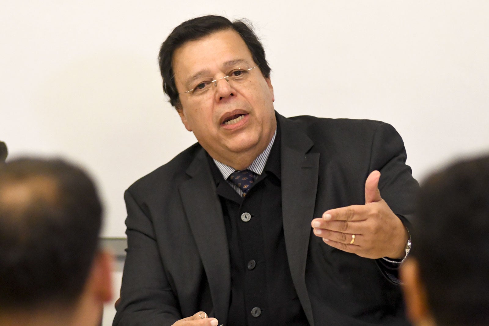 Francisco Galindo Vélez, en una imagen de una reunión en Colombia, donde ha sido embajador