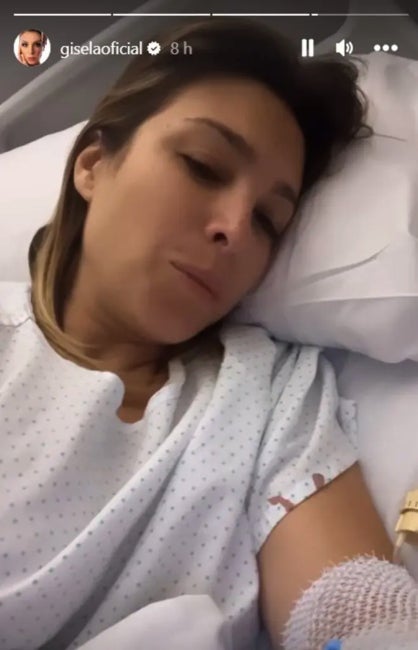 La cantant ha preocupat amb una foto des de l'hospital - Instagram