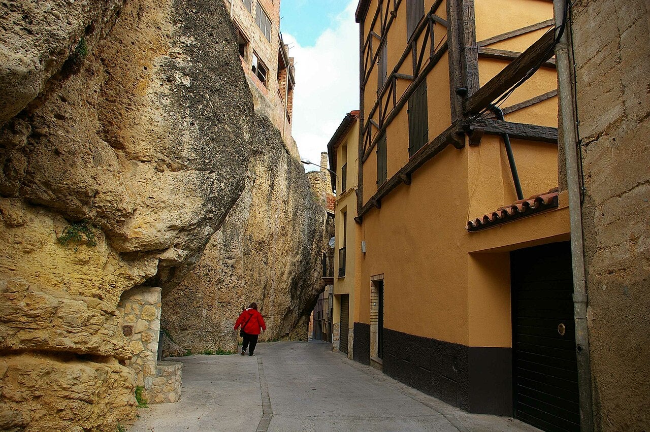 Margalef, el poble del Priorat que s'amaga entre les roques / Wikimedia Commons