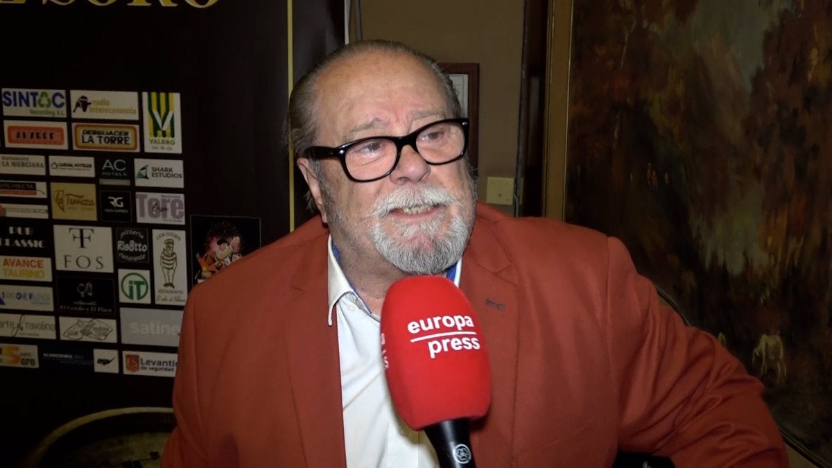 Muere el humorista Paco Arévalo a los 76 años - Europa Press