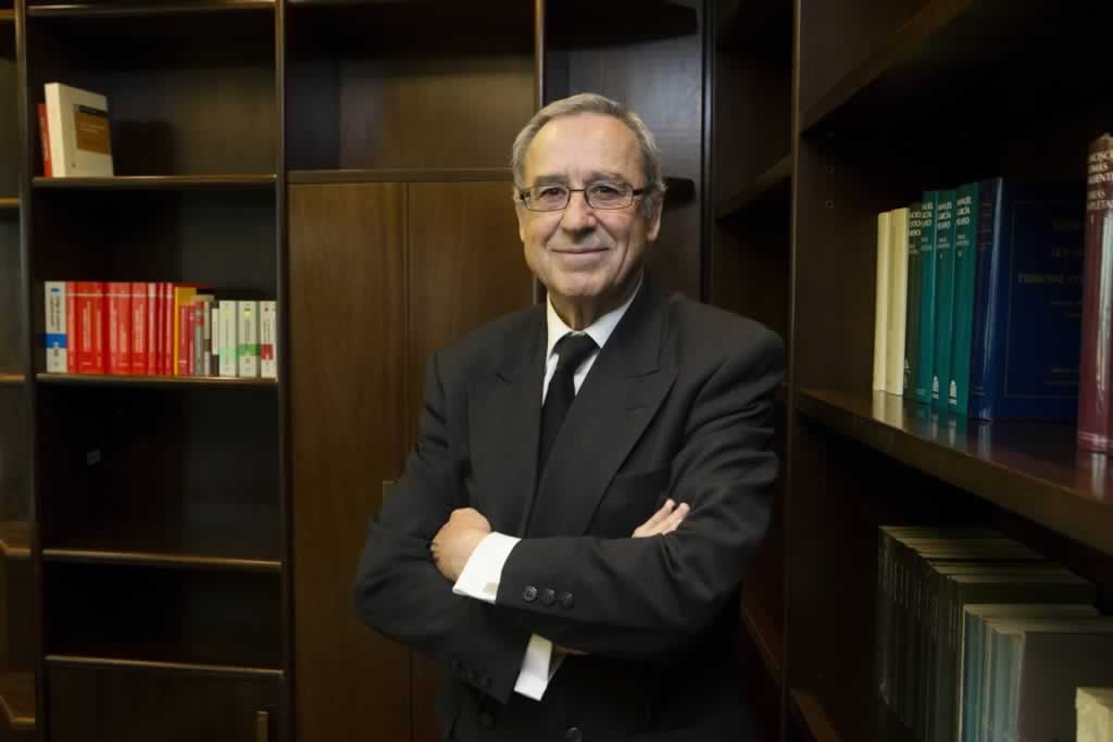 El magistrado Ricardo Enríquez Sancho, el día de su entrada al Tribunal Constitucional/TC