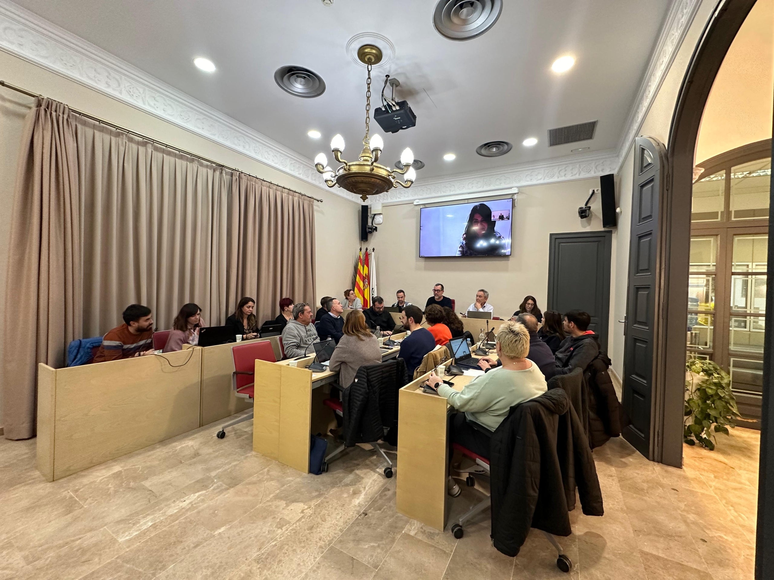 Pla general al plenari de Sant Vicenç dels Horts | El Món 