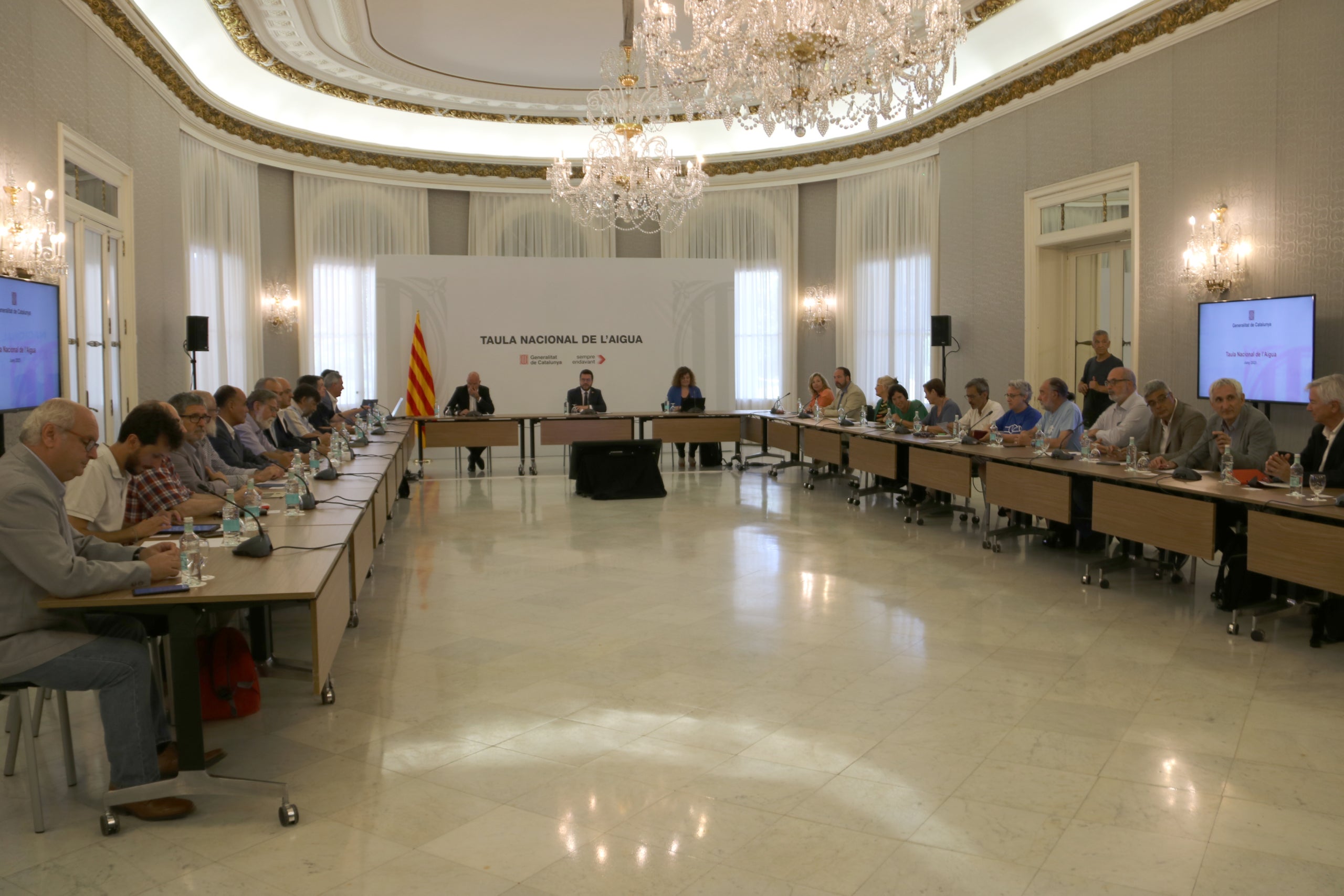 La primera Taula Nacional de l'Aigua celebrada l'any 2023 | Maria Aladern (ACN)
