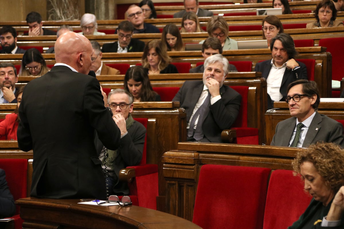 El conseller David Mascort i el diputat de Junts Salvador Vergés han protagonitzat un enfrontament per la crisi del sector agrari / ACN