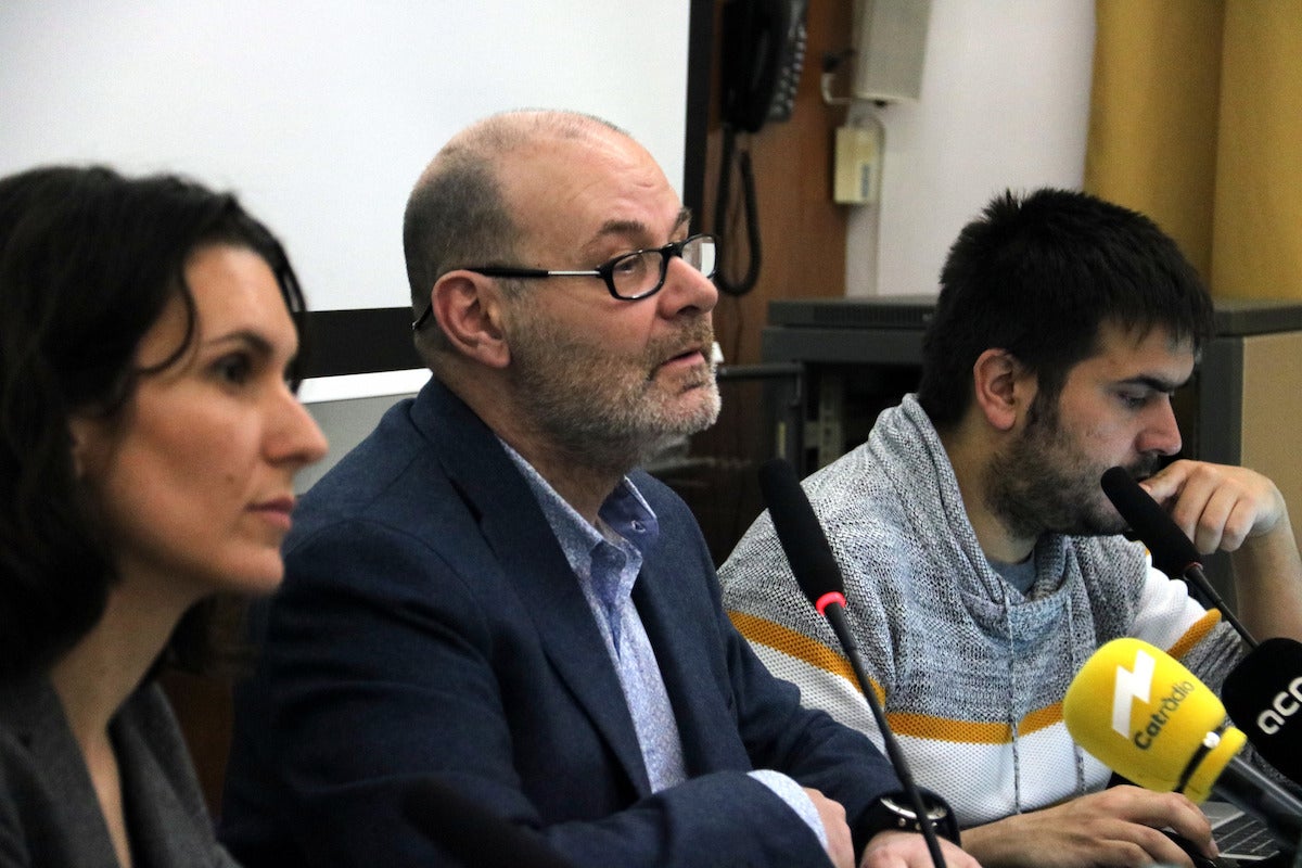 El president de Plataforma per la Llengua, Òscar Escuder, en roda de premsa / ACN