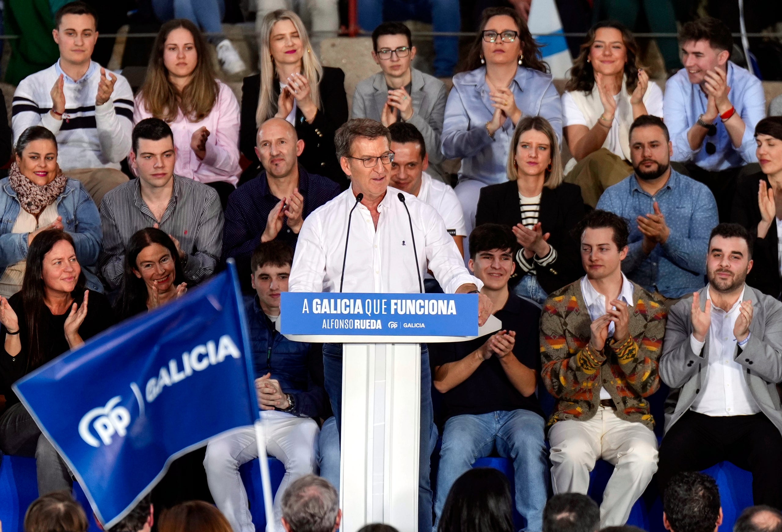 El president del PP, Alberto Núñez Feijóo, en un míting de la campanya de les eleccions a Galícia / PP