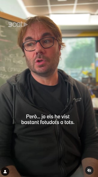 Quim Masferrer fa una classe als locutors de Catalunya Ràdio - Instagram