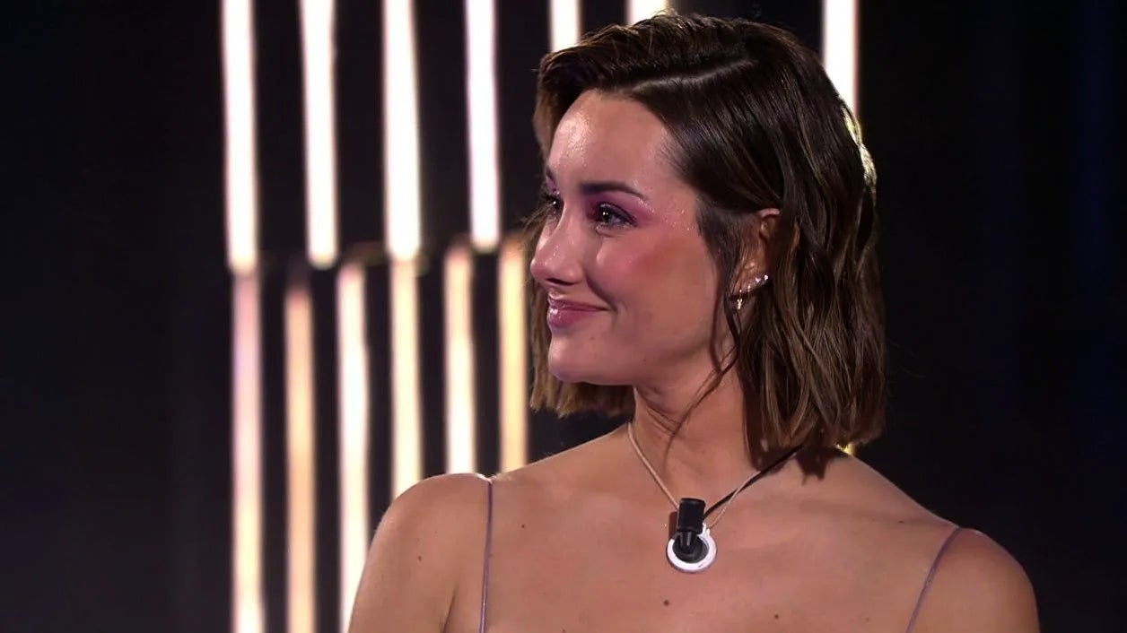 Adara està indignada amb el tracte que rep a Telecinco