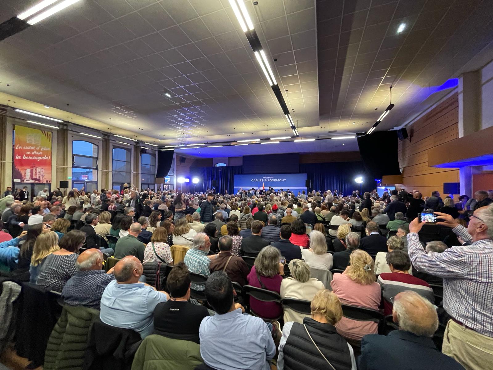 L'auditori ple de gom a gom / QUICO SALLÉS