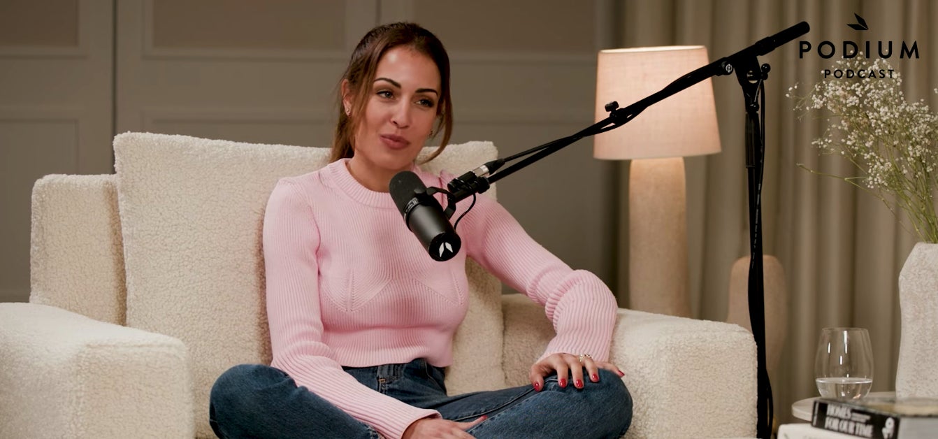 Hiba Abouk concede la primera entrevista després de la detenció del marido - YouTube