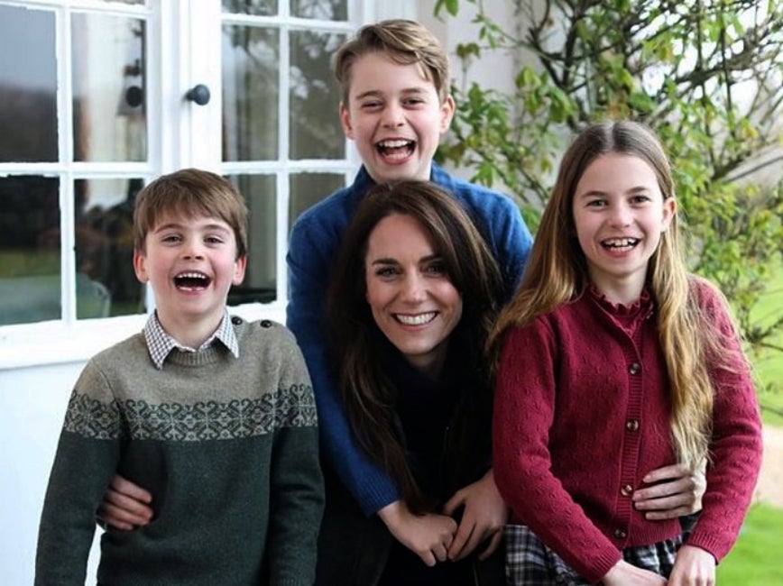 Kate Middleton, amb els fills en la foto de reaparició - Instagram