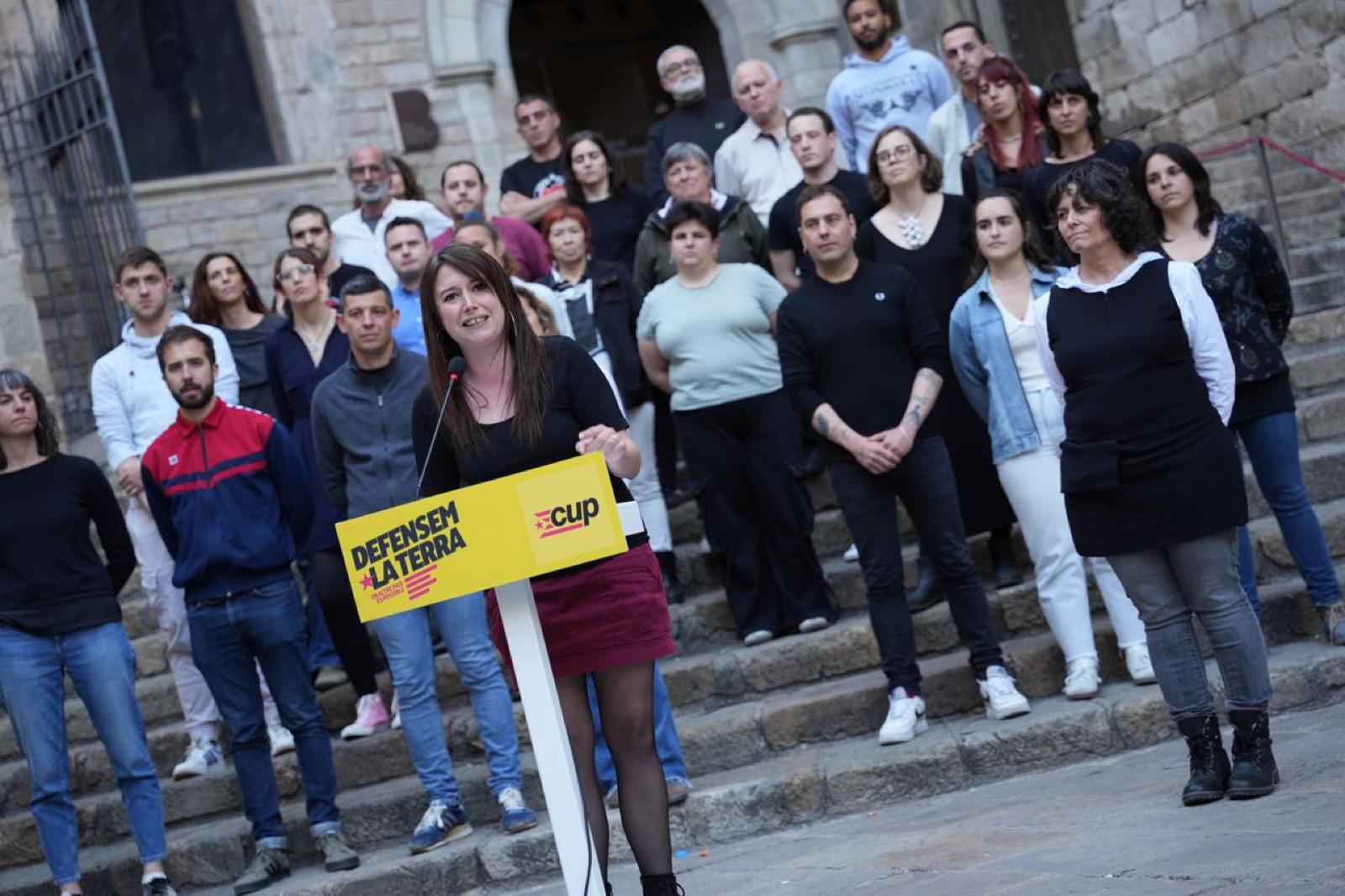 La número 2 per Barcelona de la CUP, Laure Vega, durant la presentació de llistes electorals per al 12-M / ACN