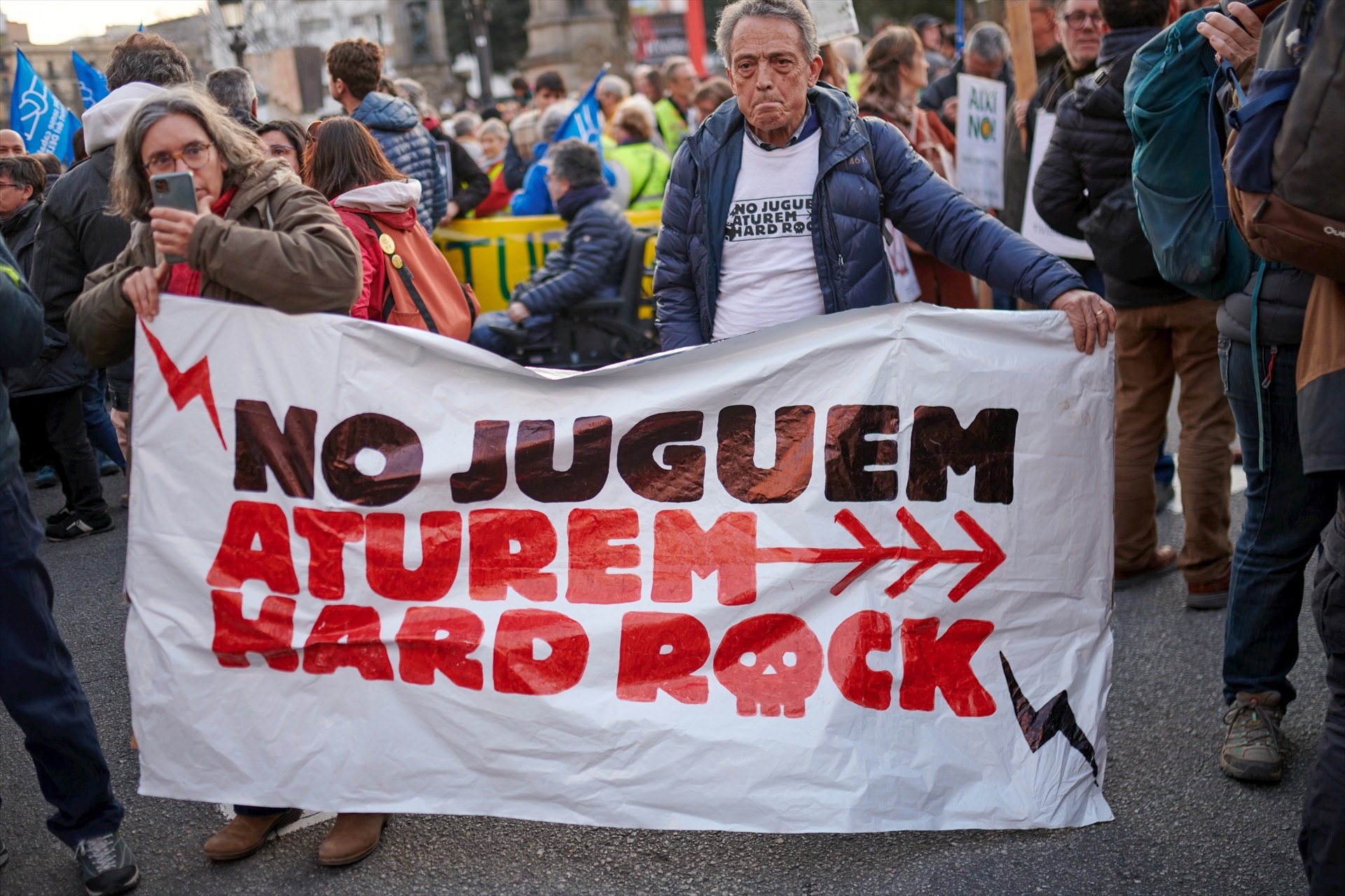 Una pancarta contra el projecte del Hard Rock / EUROPA PRESS