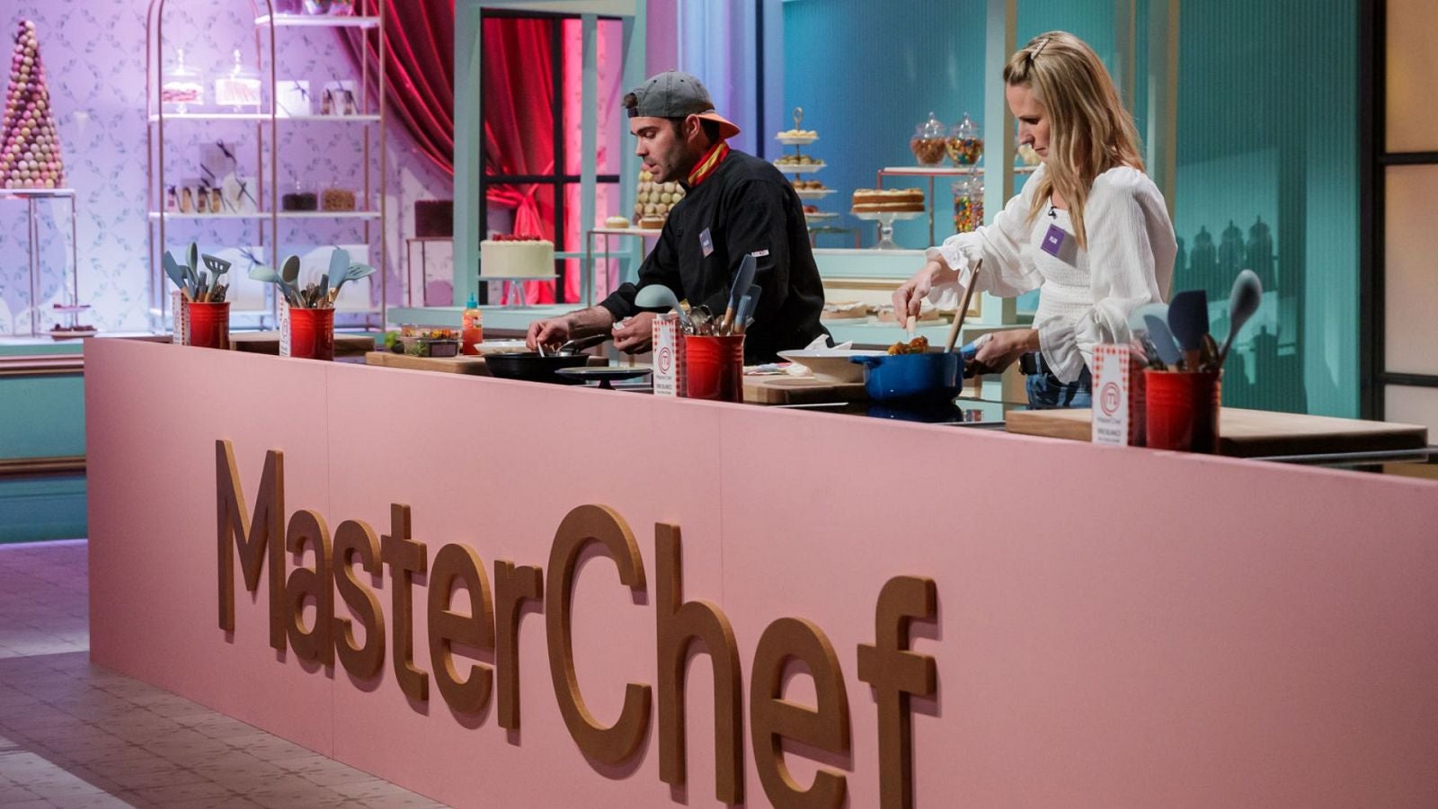 Torna Masterchef i ho fa amb crítiques pel seu horari - TVE