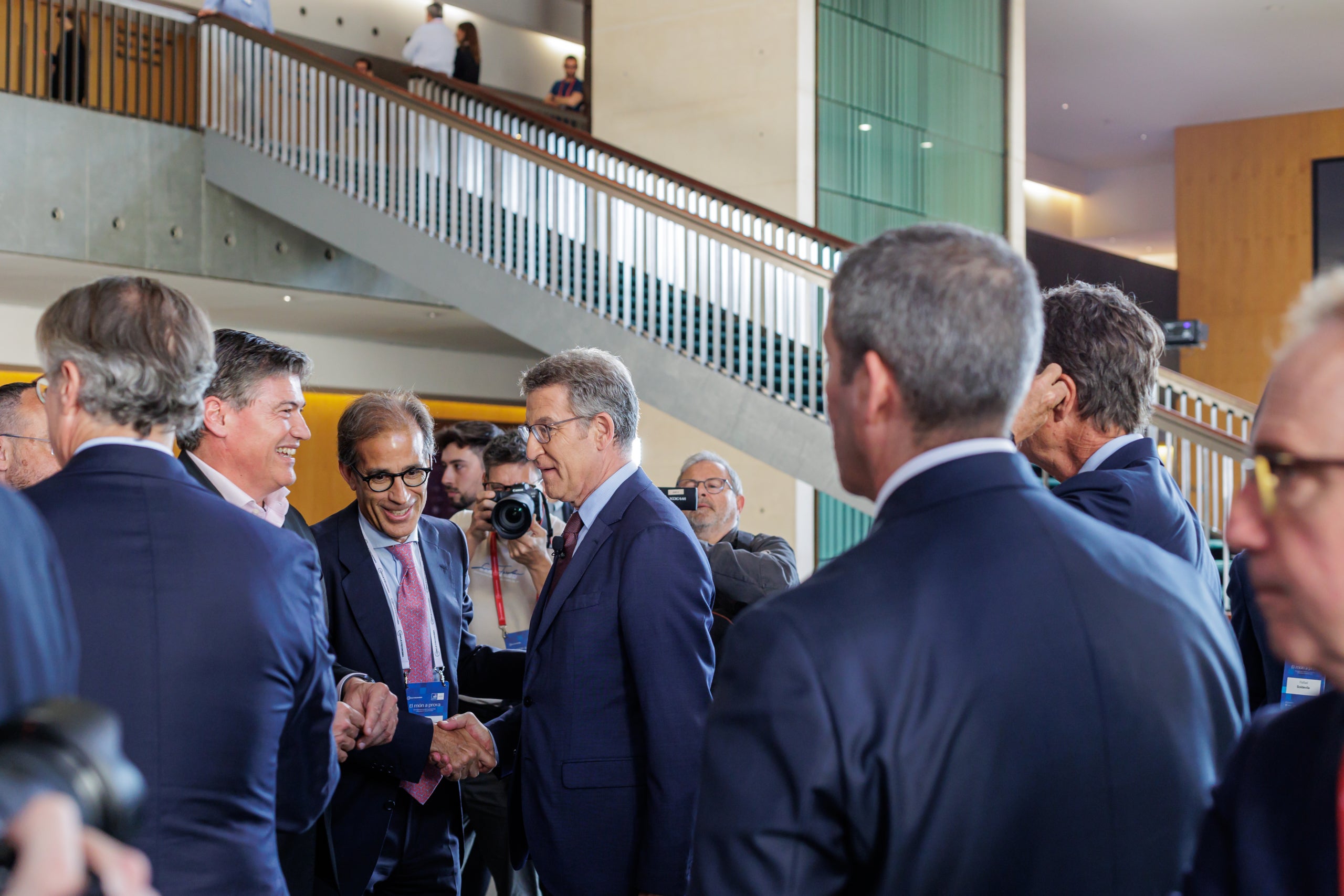 Núñez Feijóo amb diversos líders empresarials catalans a la Reunió del Cercle d'Economia / Cercle d'Economia