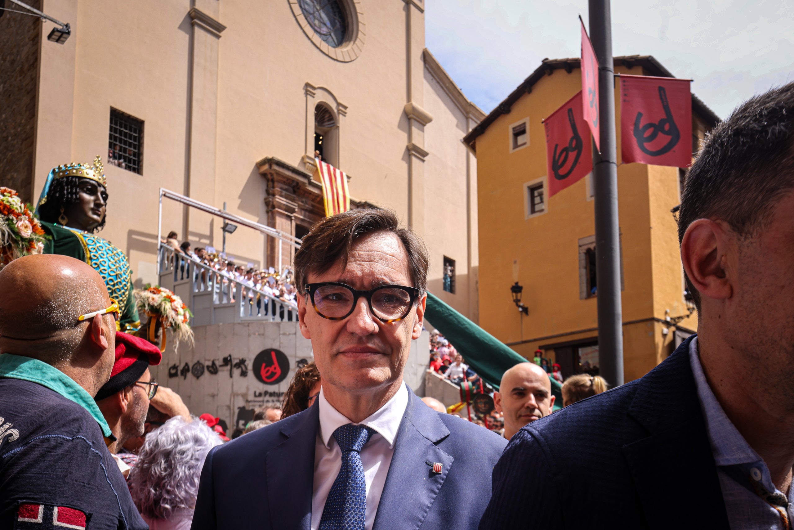 El líder del PSC, Salvador Illa, a la Patum | Jordi Borràs (ACN)