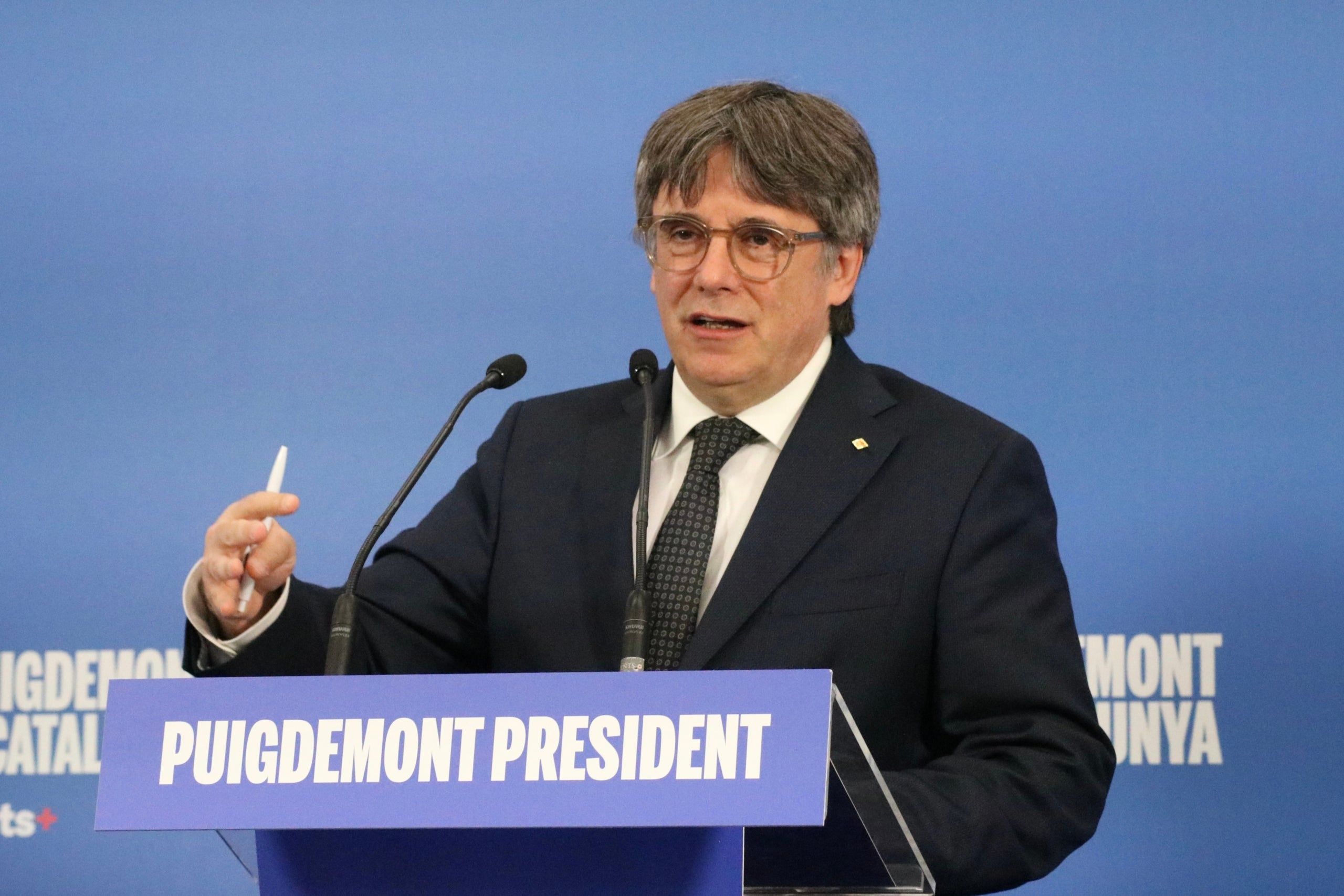 Carles Puigdemont, durant la roda de premsa temàtica per a un 'nou impuls econòmic' / Josep M. Botanch