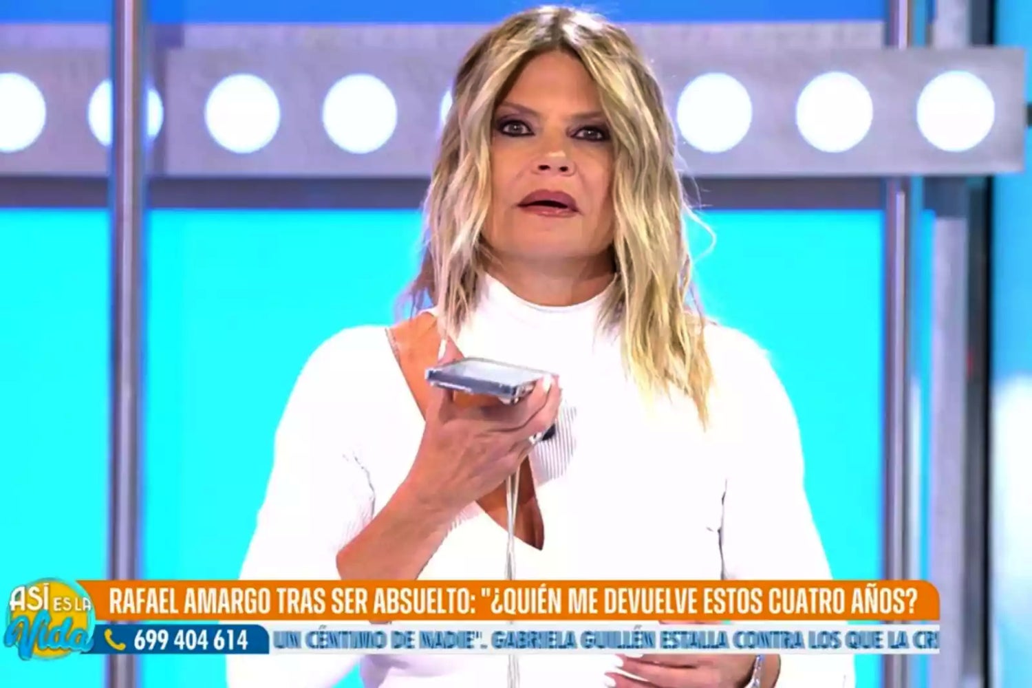Makoke mostra el missatge de veu que ha rebut de Rafael Amargo - Telecinco