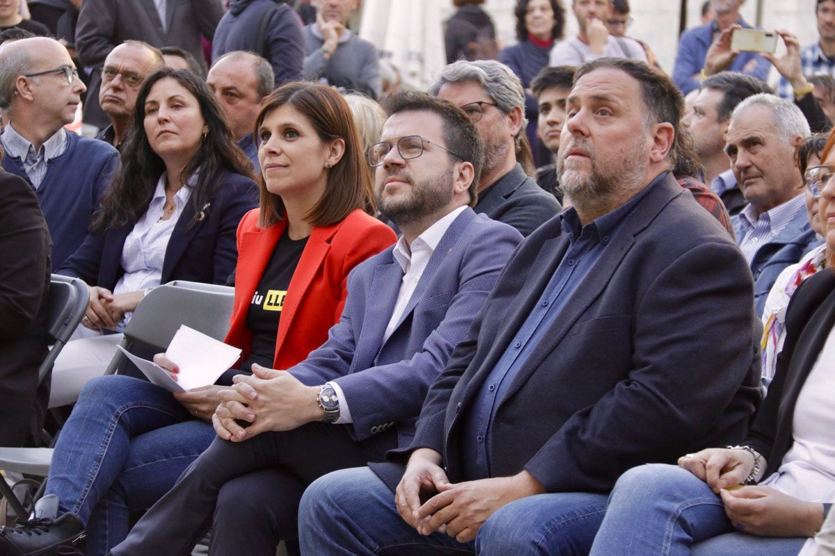 Pere Aragonès, Oriol Junqueras i Marta Vilalta, en un míting a Lleida ACN