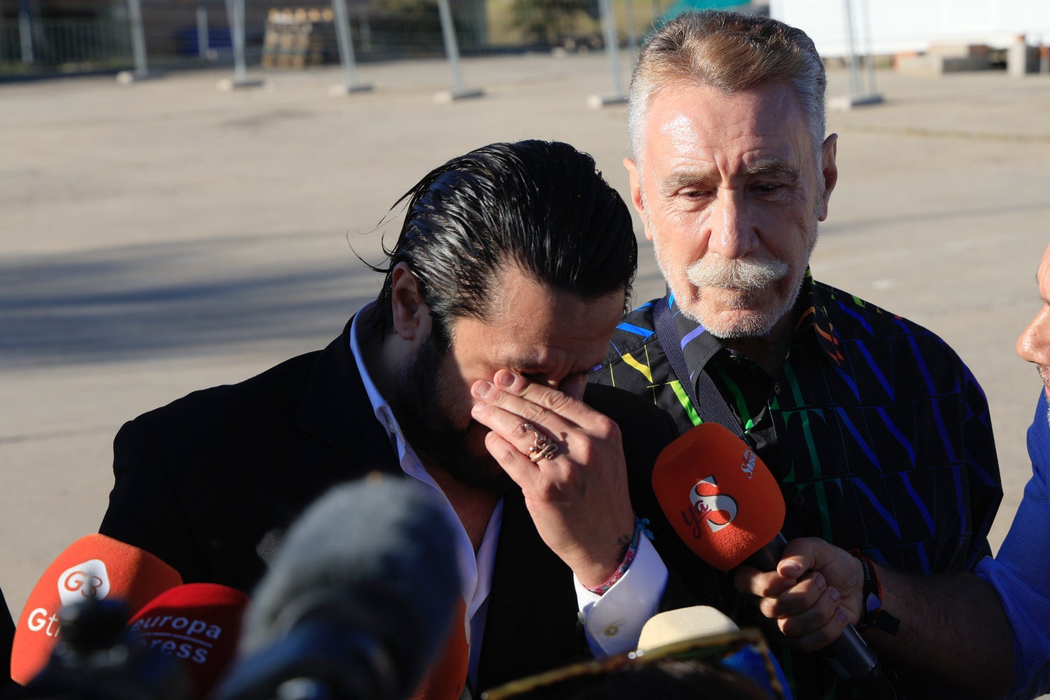 Rafael Amargo, emocionat a la sortida de presó - Europa Press