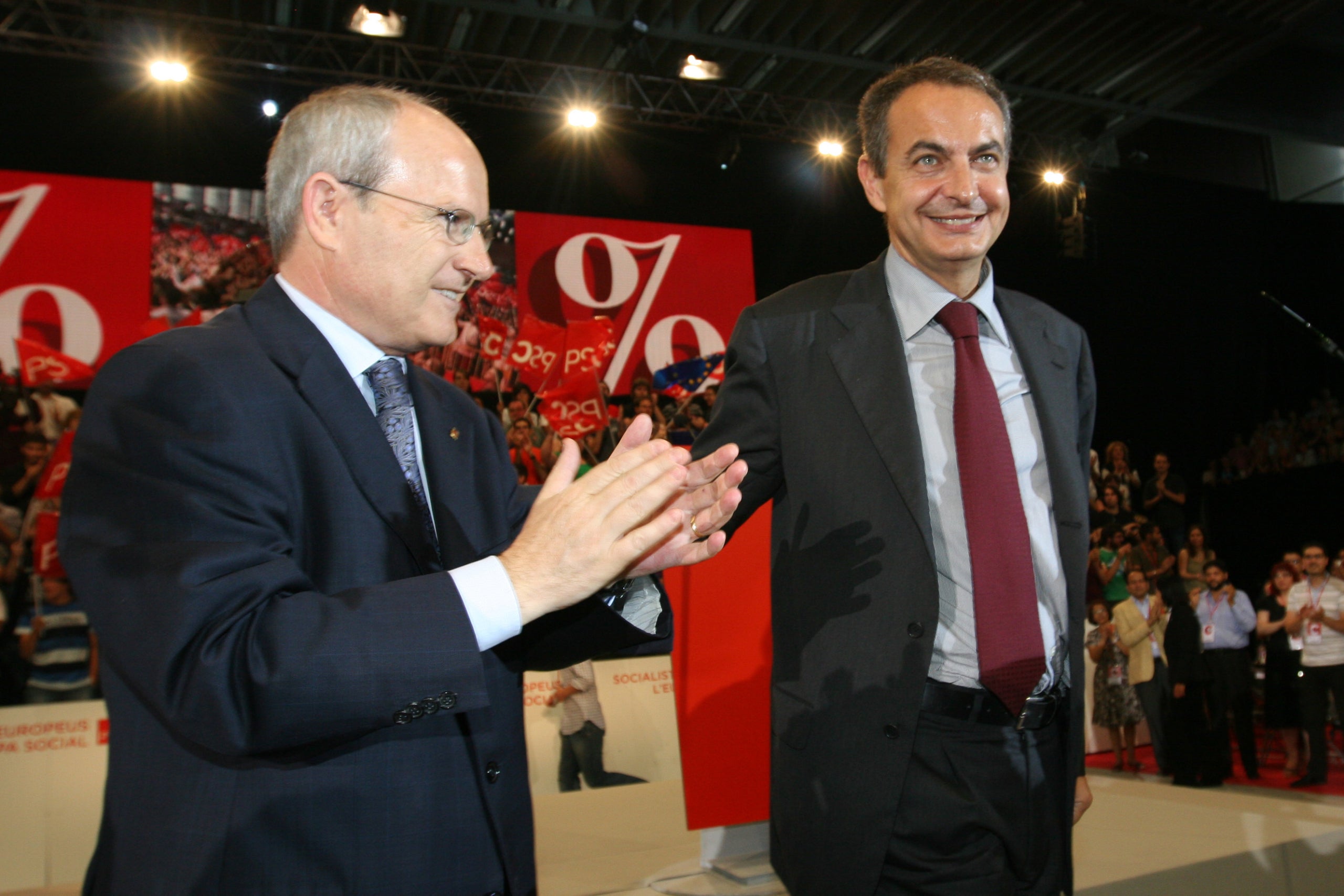 José Montilla i José Luis Rodríguez Zapatero, en un míting a Barcelona el juny del 2009 / ACN