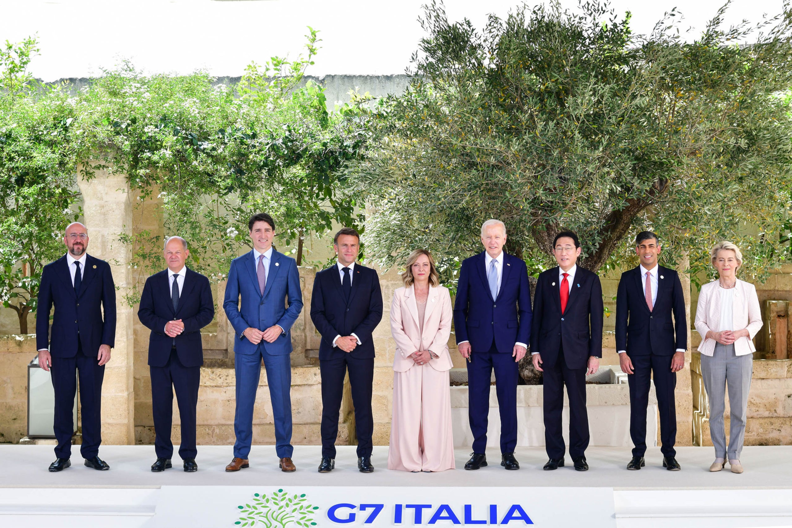 Charles Michel, Olaf Scholz, Justine Trudeau, Emmanuel Macron, Giorgia Meloni, Joe Biden, Fumio Kishida, Rishi Sunak, i Ursula von der Leyen a la cimera del G-7 / ACN