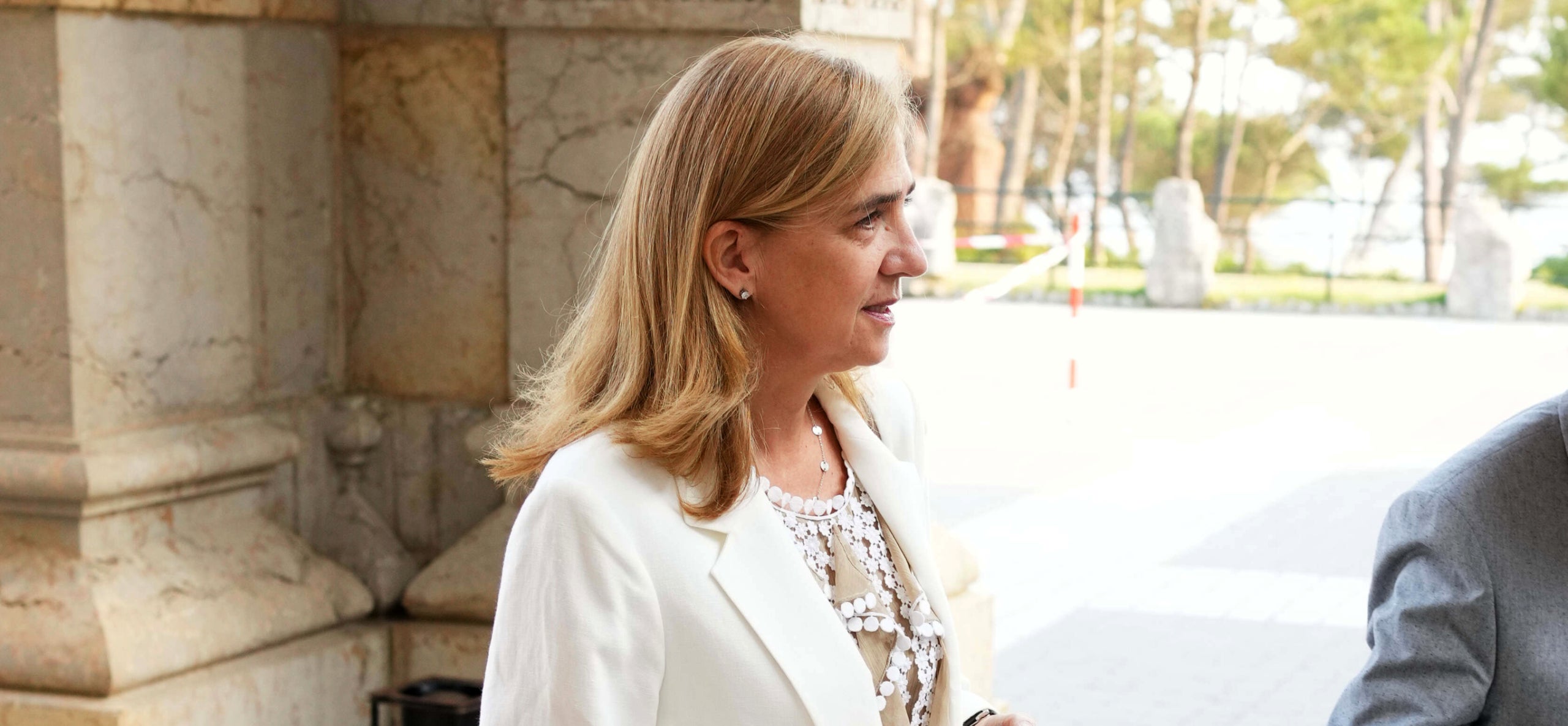 Cristina de Borbó segueix un protocol quan visita Barcelona - Europa Press