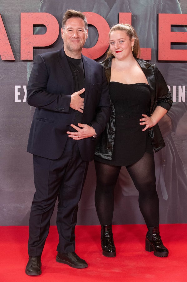 L'humorista i la seva filla Candela, junts en un photocall - Europa Press