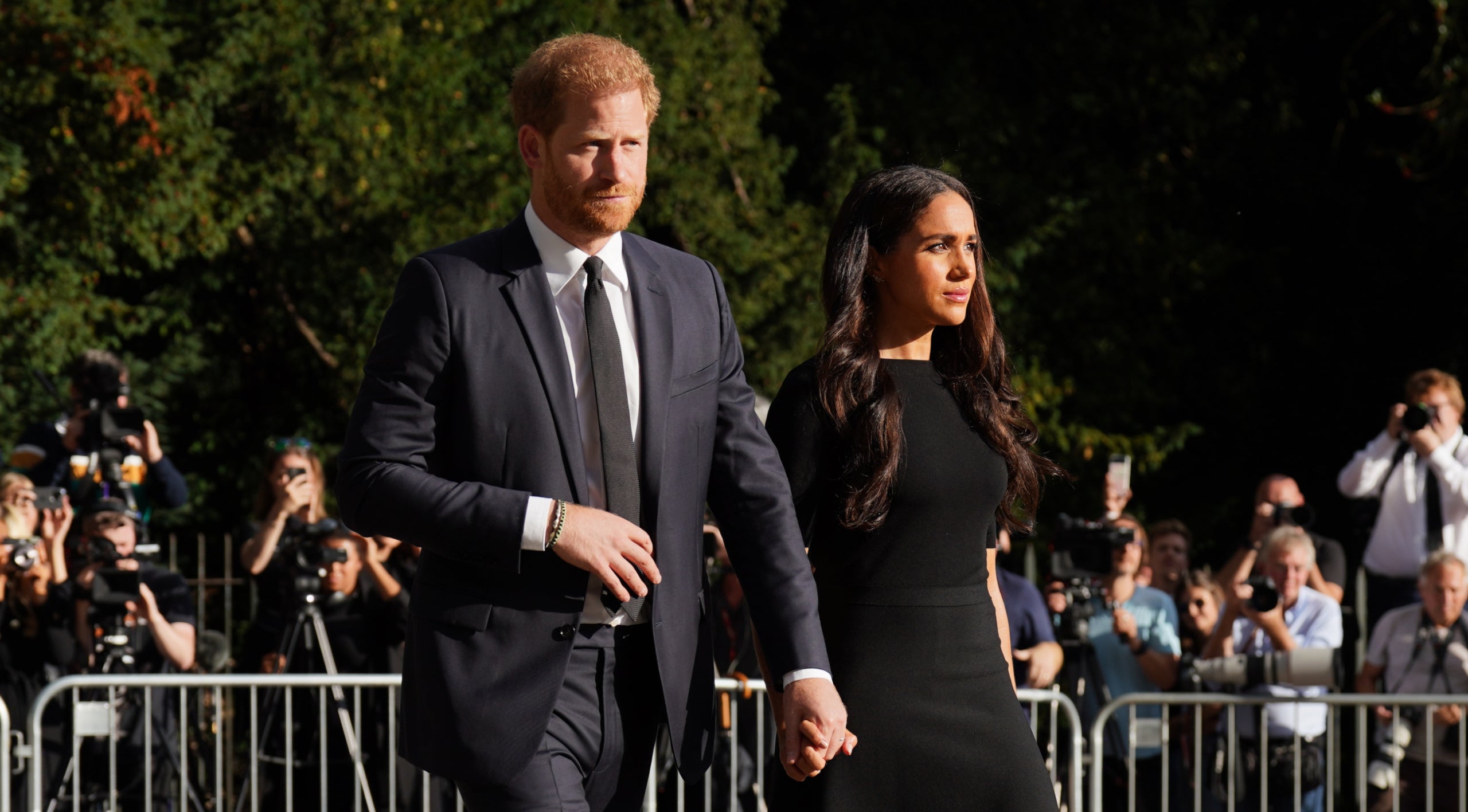 Meghan Markle prepara un libro crítico con la família real - Europa Press