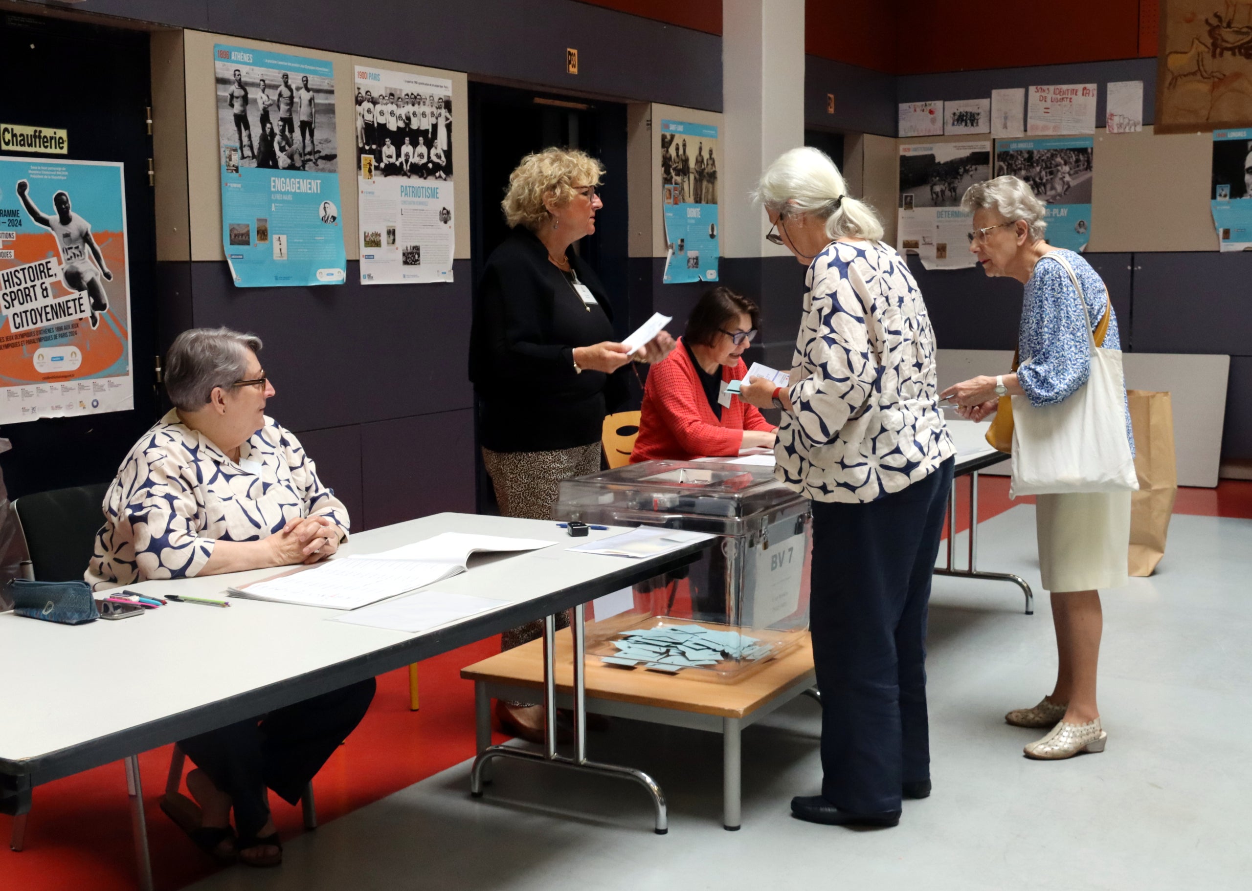 Votants a França, aquest diumenge a París / ACN-Nazaret Romero