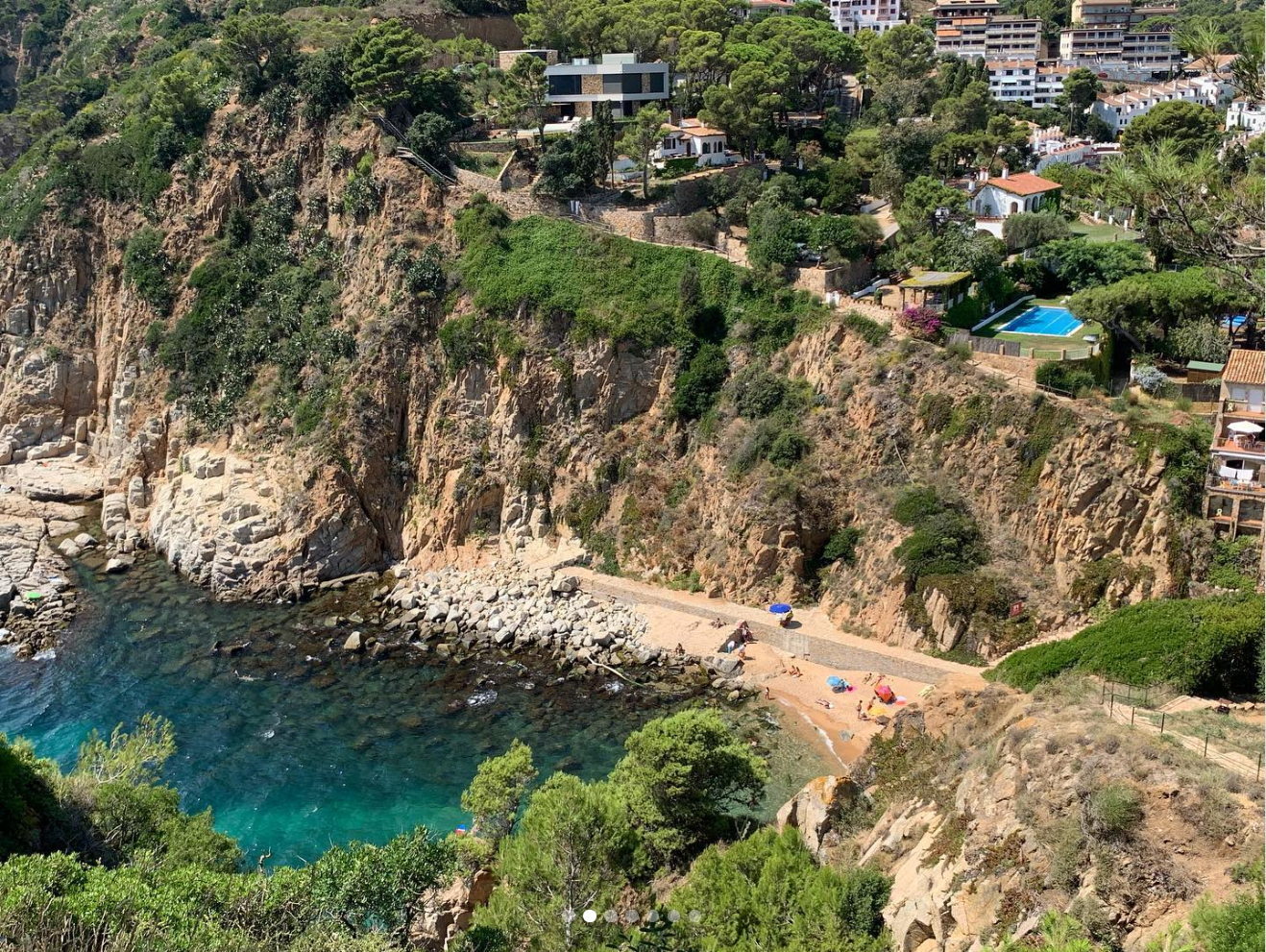 La platja d'es Codolar de Tossa de Mar / S.B.