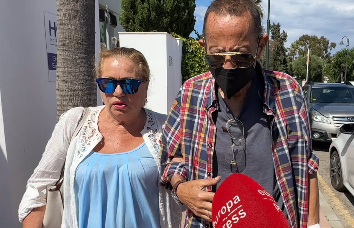 Mayte Zaldívar no se separa de Julián Muñoz en aquest moment tan delicat - Europa Press