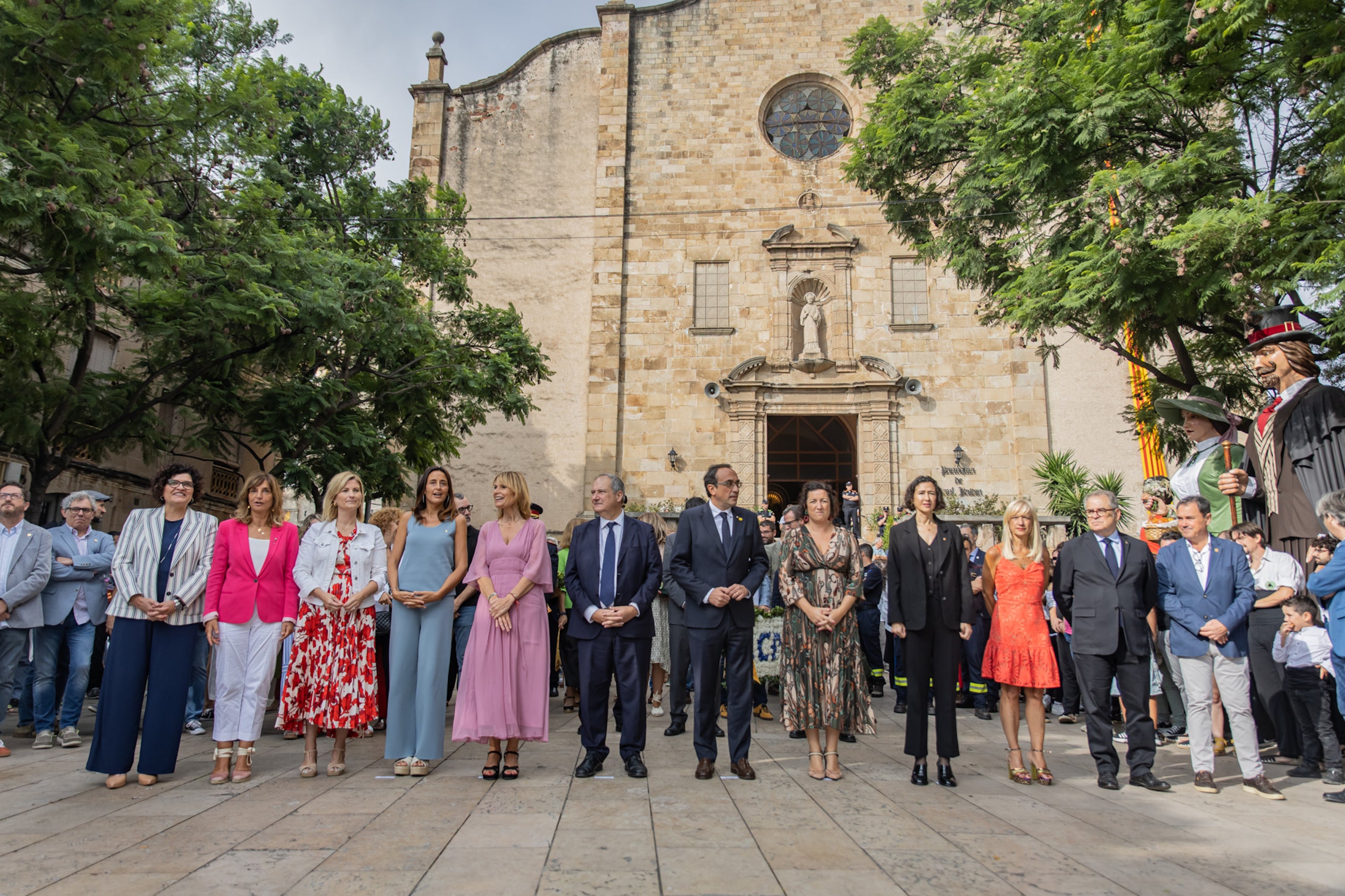 Hereu, Rull, Romero, Parlon i Niubó encapçalen l'ofrena a la tomba de Rafael Casanova a Sant Boi de Llobregat / ACN