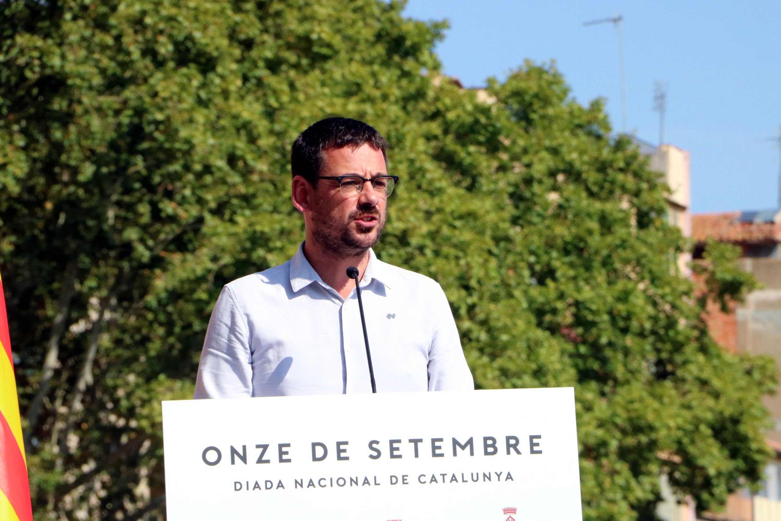 L'alcalde de Girona, Lluc Salellas, durant l'acte institucional per la Diada / ACN