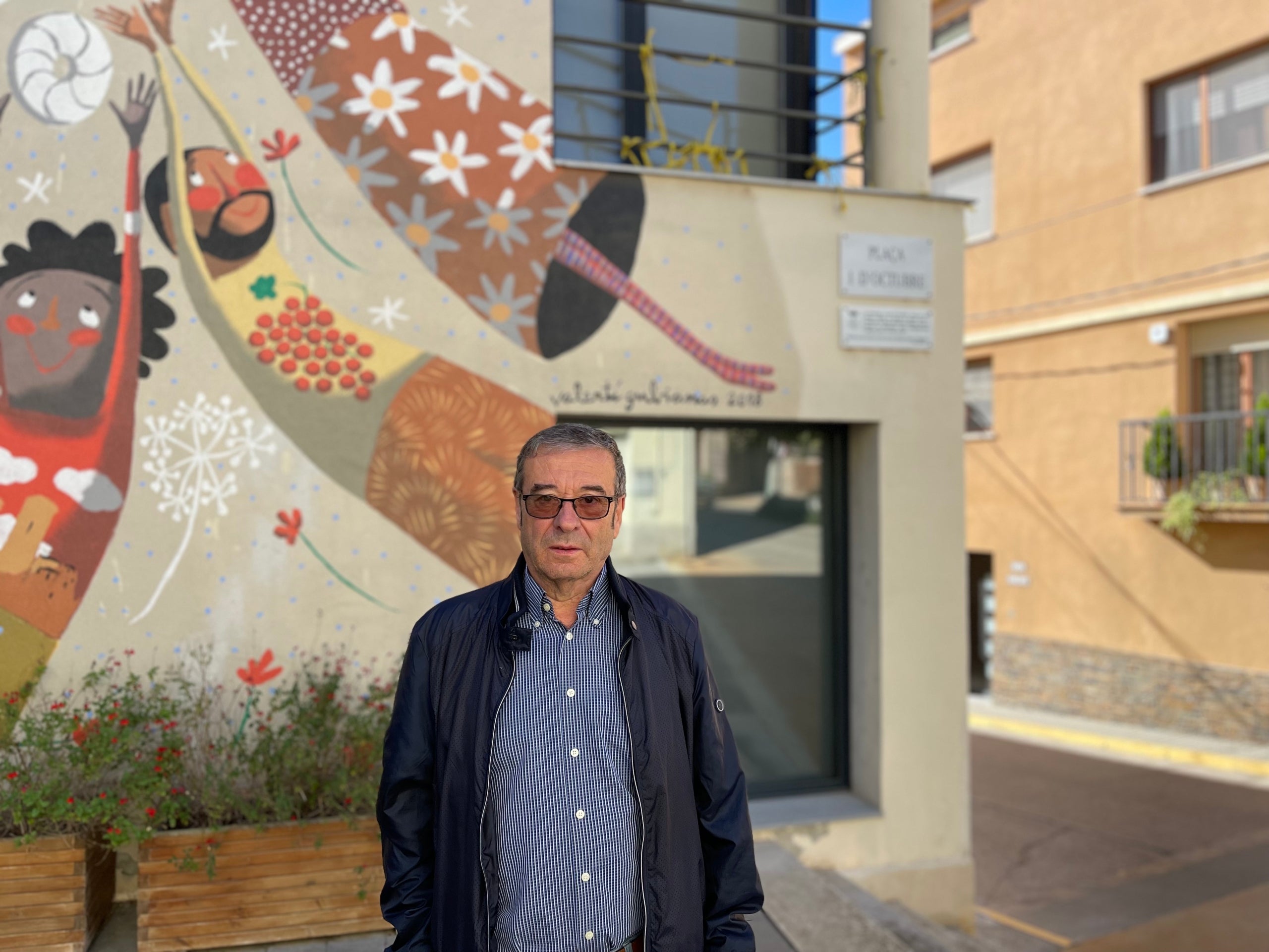Ramon Armengol, a la plaça del Primer d'Octubre de Fonollosa/Quico Sallés