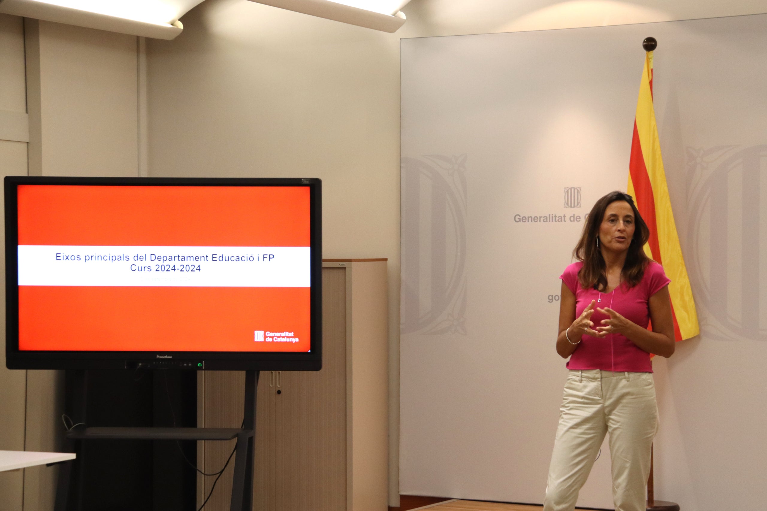 La consellera d'Educació, Esther Niubó, en un contacte informatiu aquest divendres per explicar els eixos principals del departament / ACN