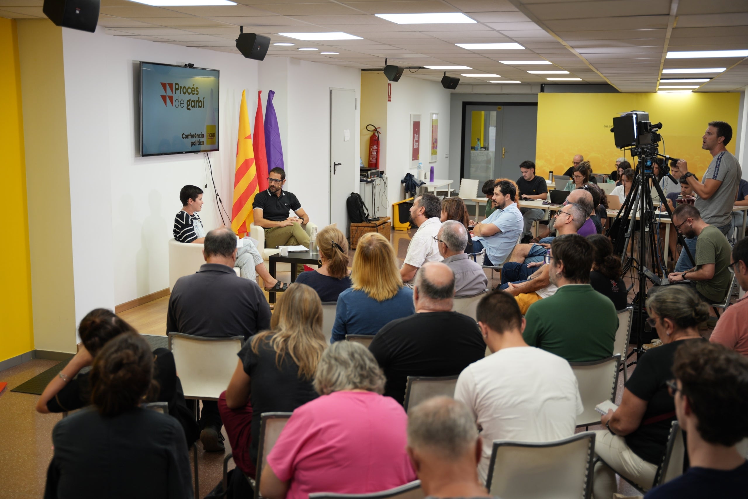 Una imatge de la trobada d'aquesta tarda de la CUP per presentar la ponència del Procés de Garbí/CUP