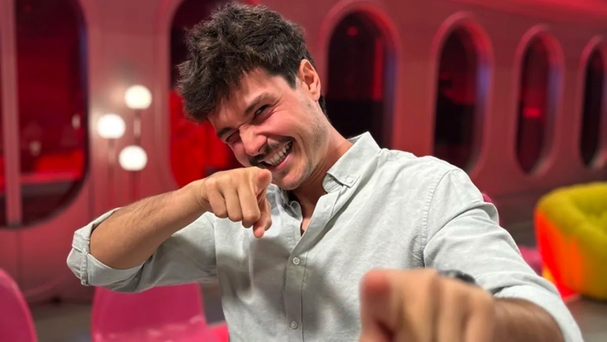 Miki Núñez respon preguntes personals abans de l'estrena de 'Zenit' - TV3