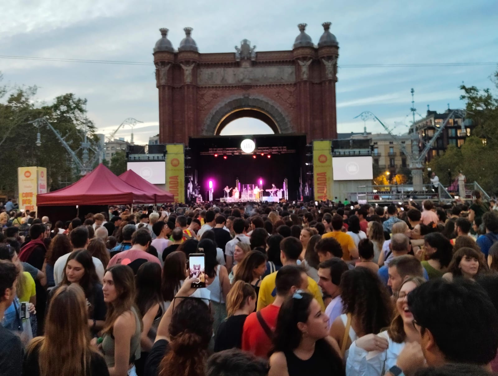 Els concerts de la Diada d'aquest 2024 tenen lloc com ja és habitual a l'Arc de Triomf / Gabriel González
