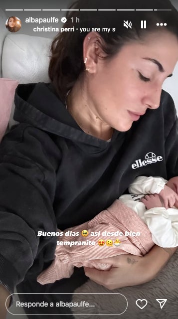 Alba Paul publica fotos amb la filla - Instagram