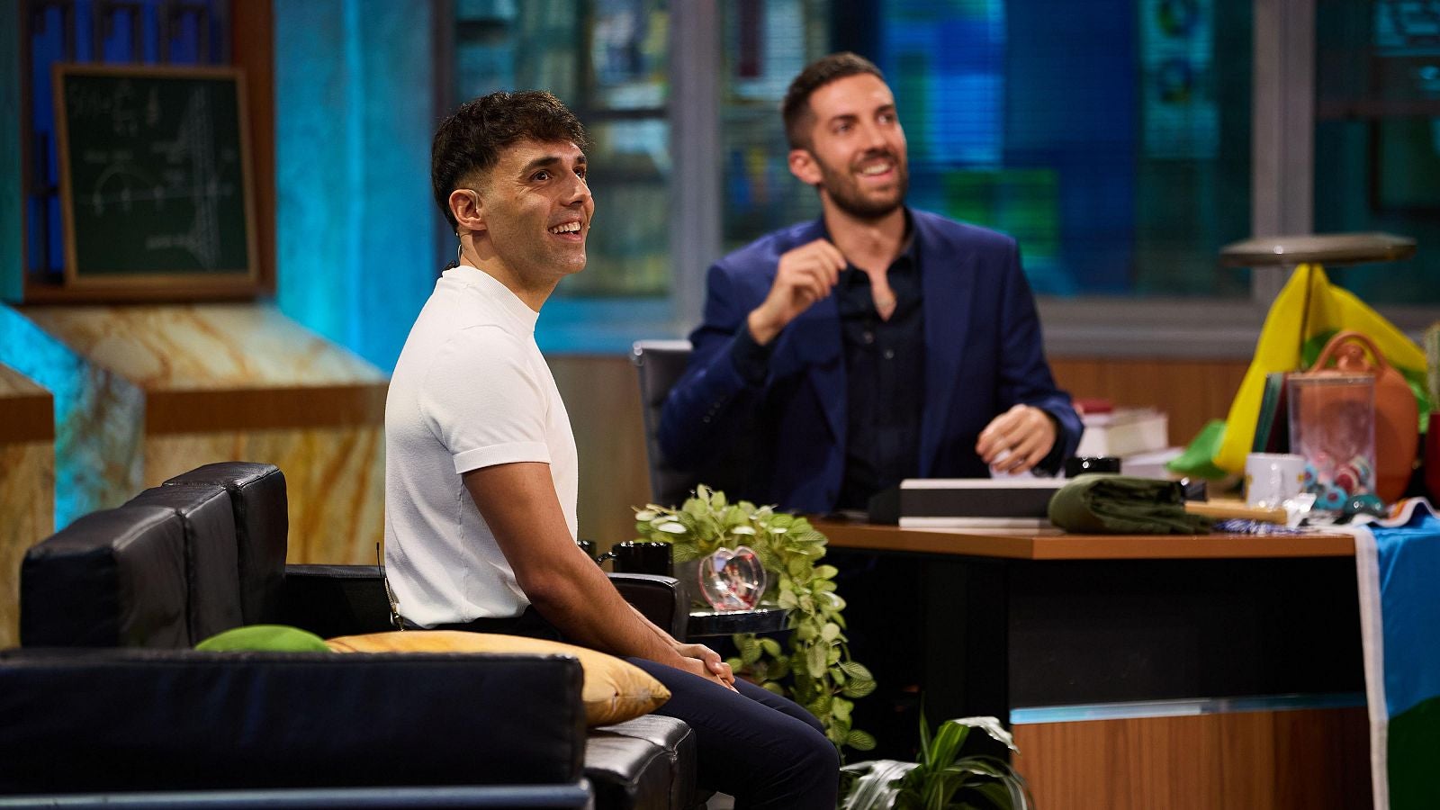 El Mago Pop no ha volgut respondre les preguntes sobre diners i sexe - TVE