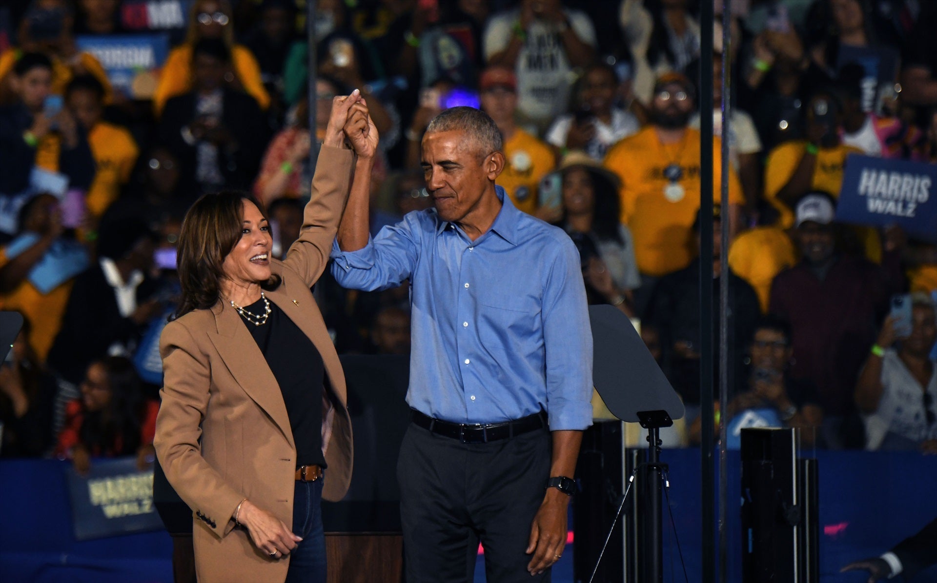 Kamala Harris a un acte de campanya amb Barack Obama a Atlanta / EP