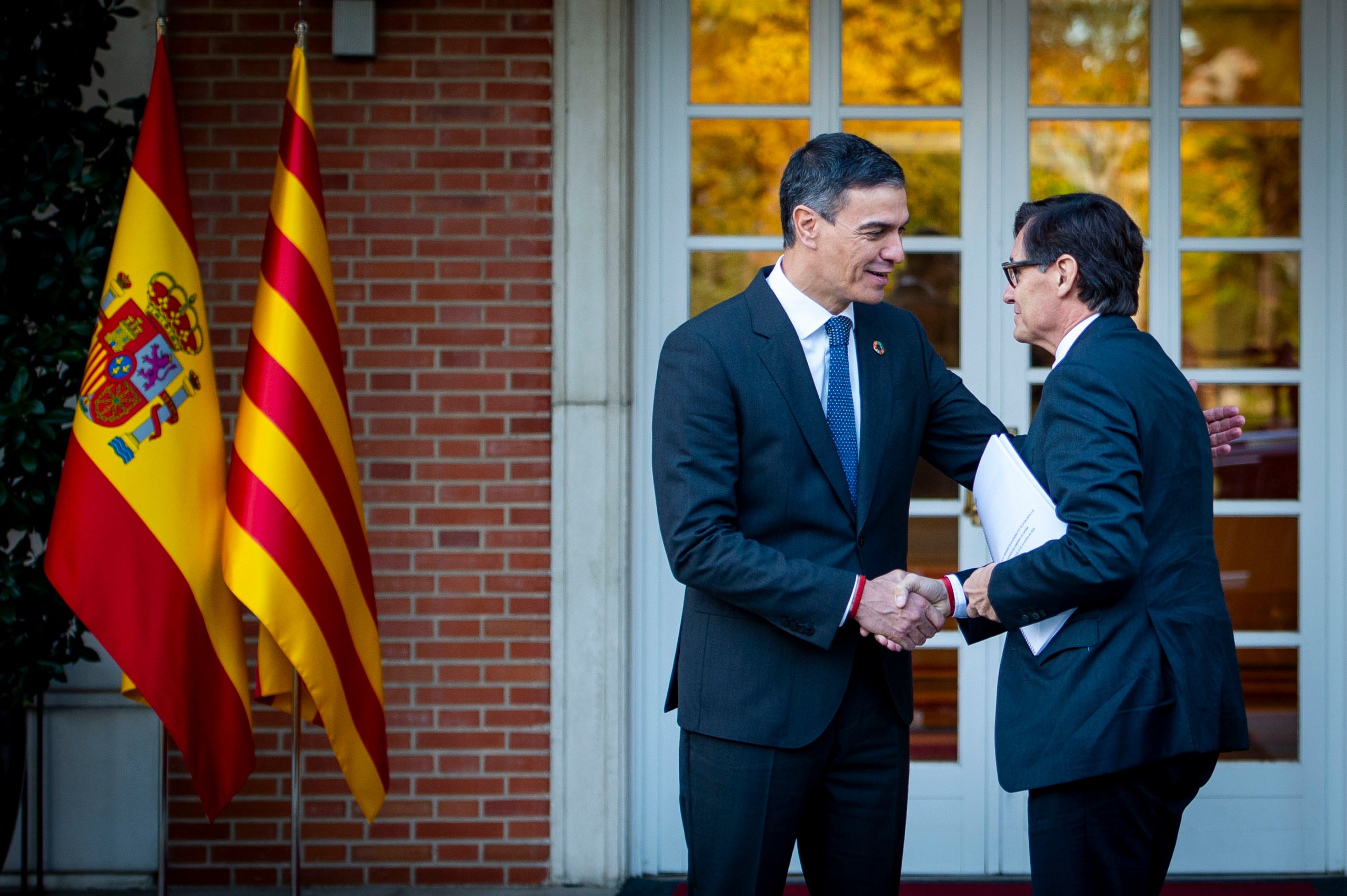 El president espanyol, Pedro Sánchez, es reuneix a la Moncloa amb el president de la Generalitat, Salvador Illa / ACN