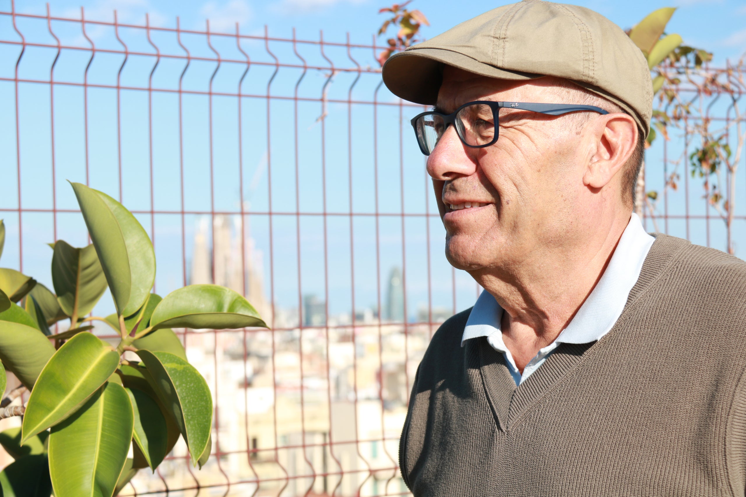 Salah Jamal, metge, historiador i escriptor palestí que viu a Catalunya des dels anys 70. És membre de l'Associació Catalana de Jueus i Palestins-Junts/ ACN